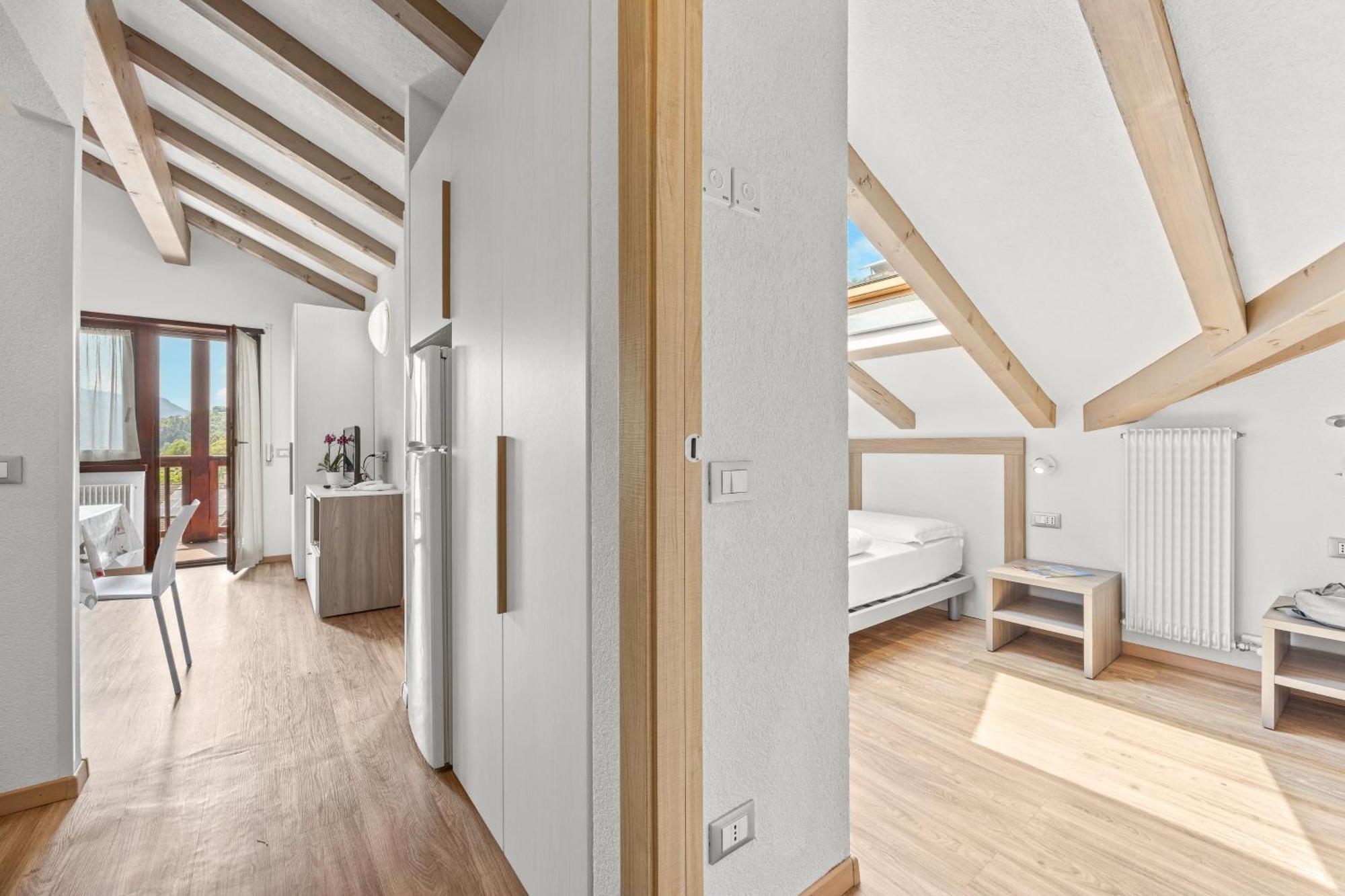Aparthotel Des Alpes Cavalese Ngoại thất bức ảnh