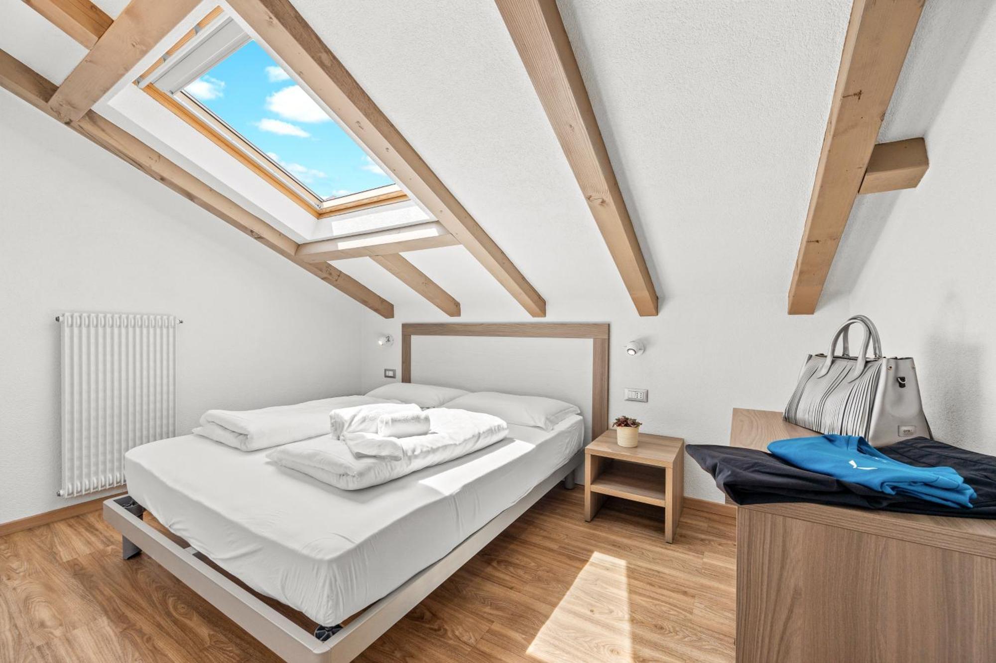 Aparthotel Des Alpes Cavalese Ngoại thất bức ảnh