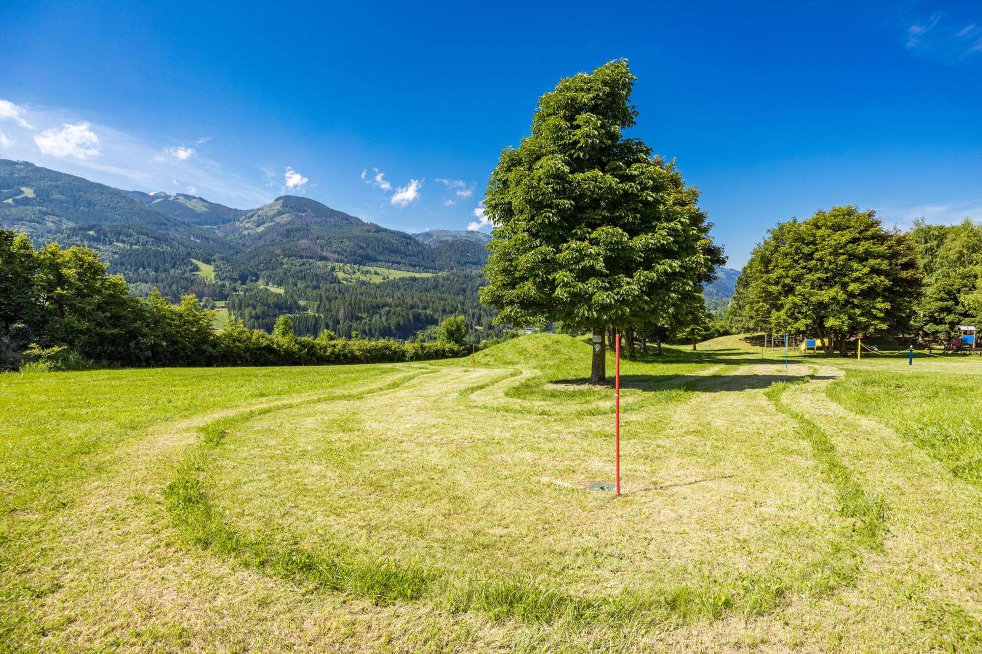 Aparthotel Des Alpes Cavalese Ngoại thất bức ảnh